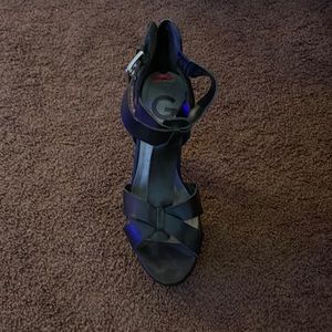 Guess heels